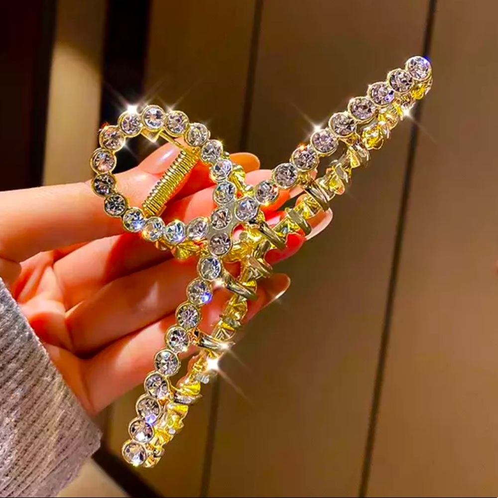 New Rhinestone Shark Clip Hair Accessories